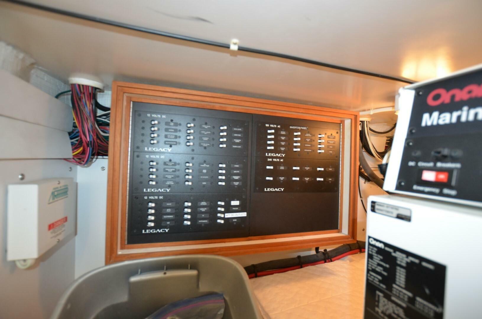 Slide: The Image of Legacy 42 2006 - 5039705