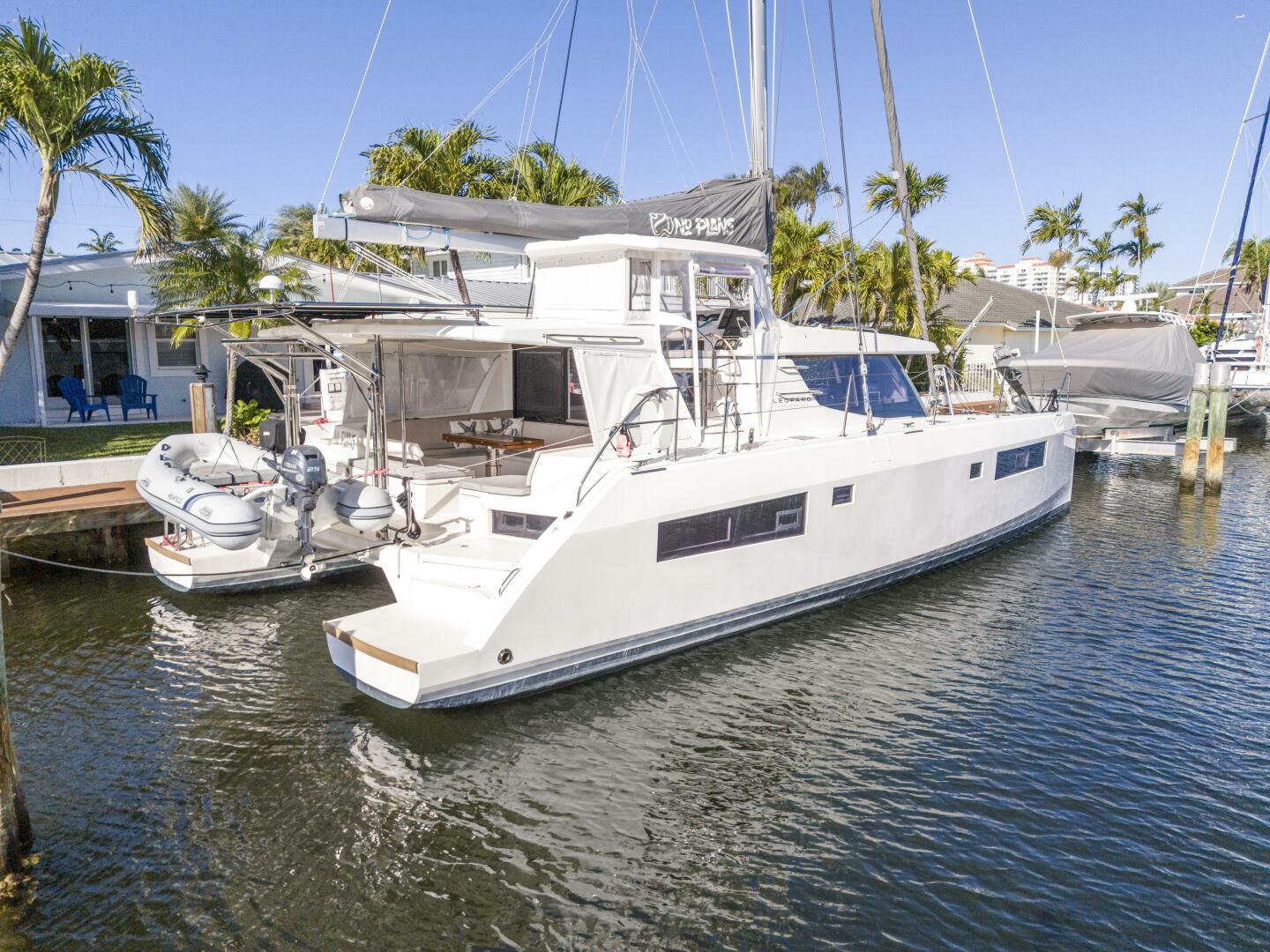 Slide: The Image of Leopard 45 2019 - 5257574