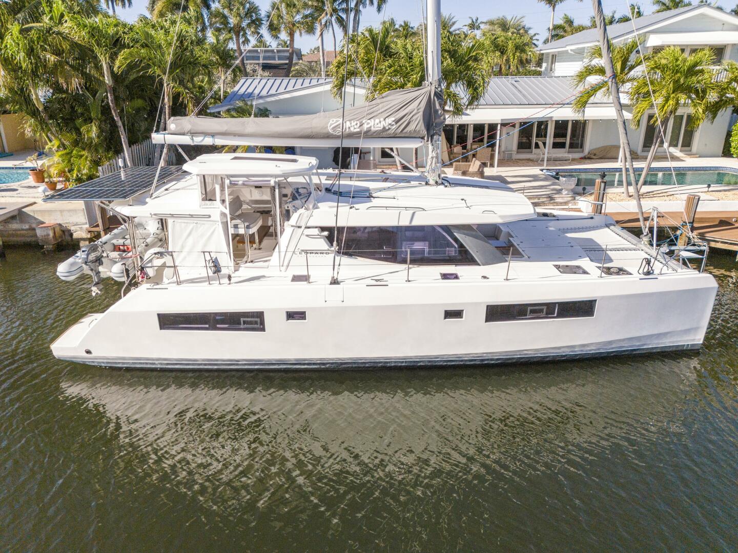 Slide: The Image of Leopard 45 2019 - 5257576