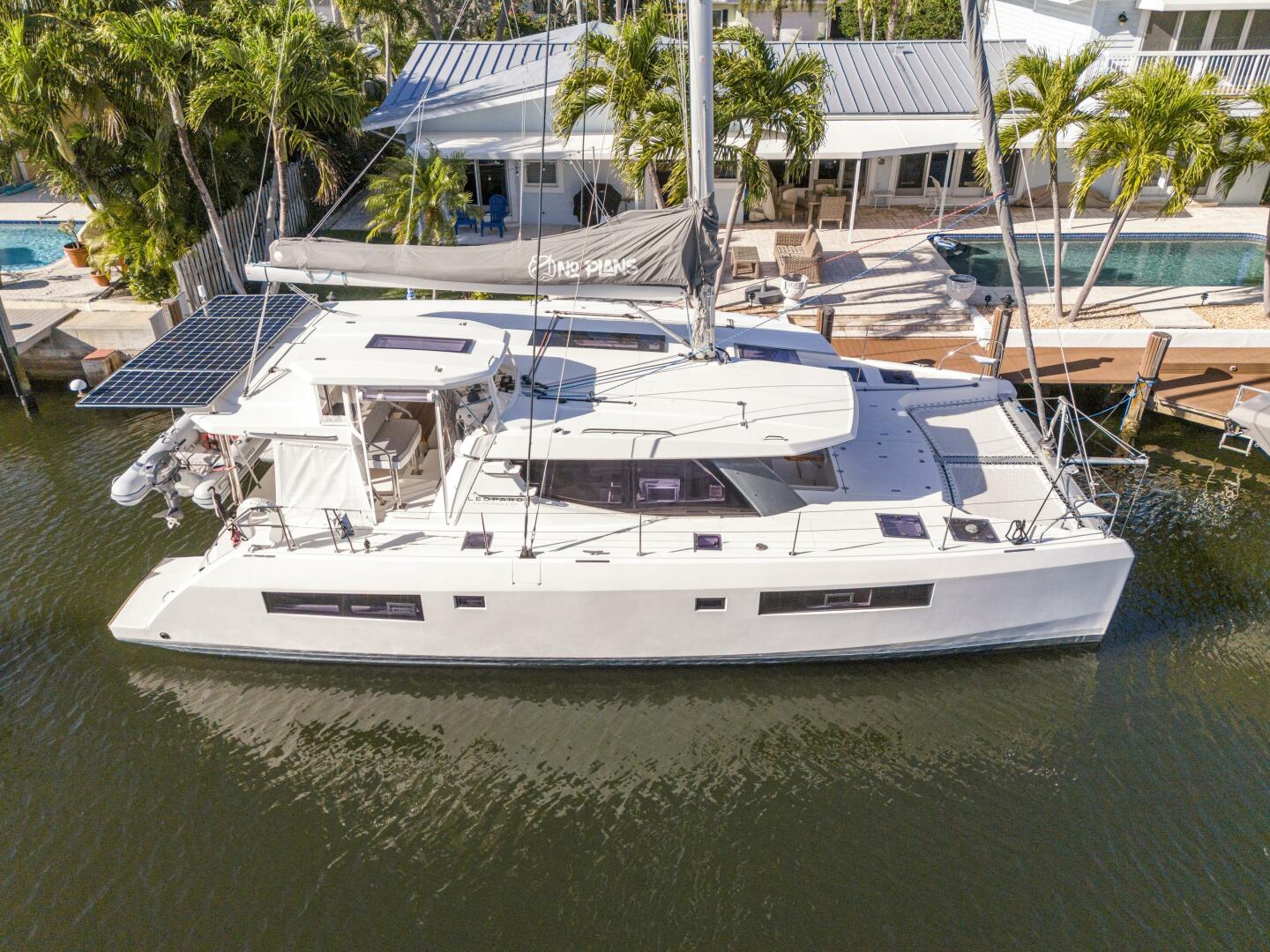 Slide: The Image of Leopard 45 2019 - 5257579