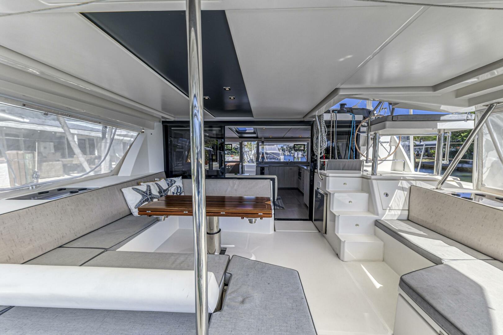 Slide: The Image of Leopard 45 2019 - 5257590