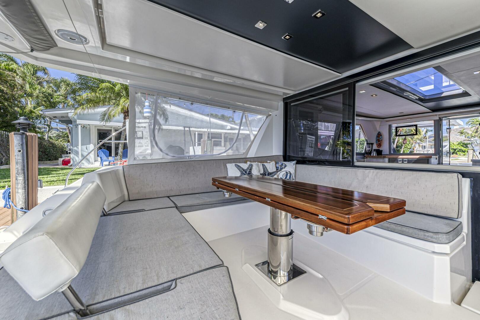 Slide: The Image of Leopard 45 2019 - 5257592