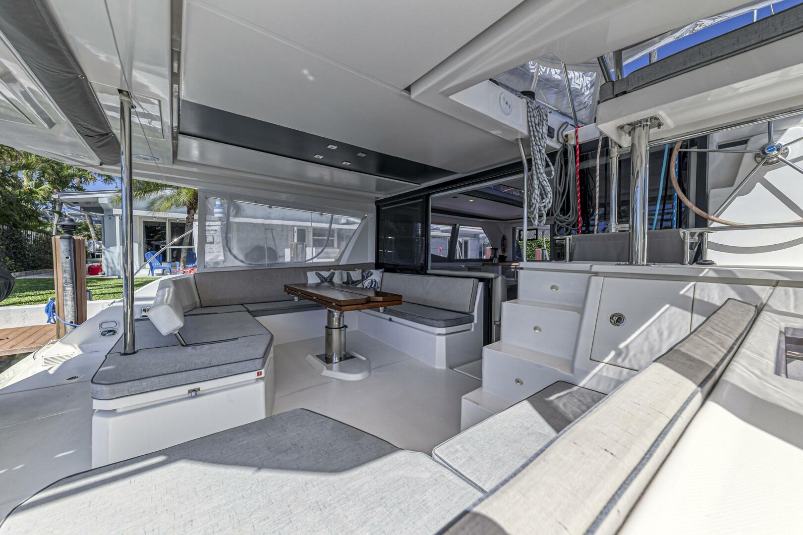 Slide: The Image of Leopard 45 2019 - 5257598