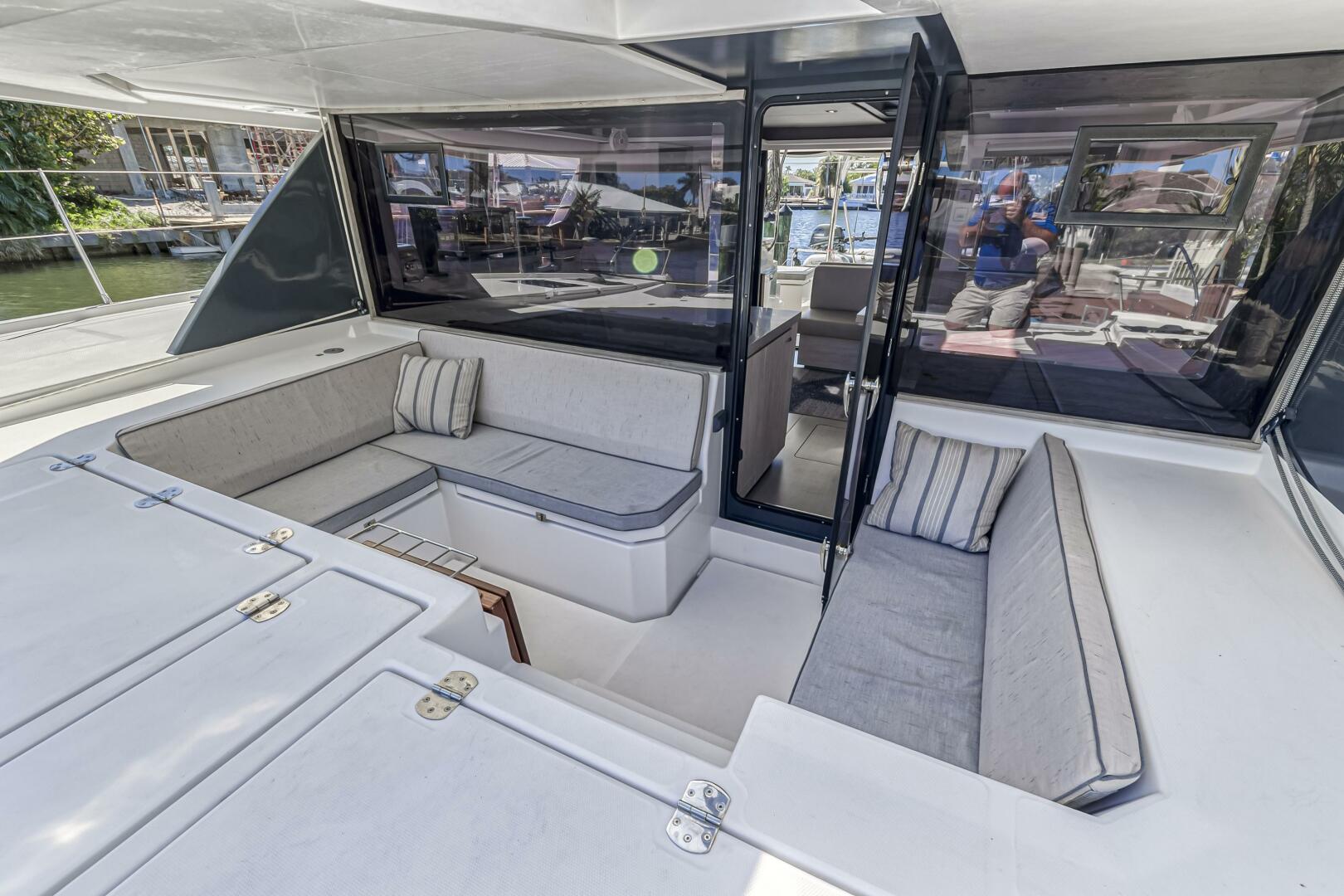 Slide: The Image of Leopard 45 2019 - 5257616