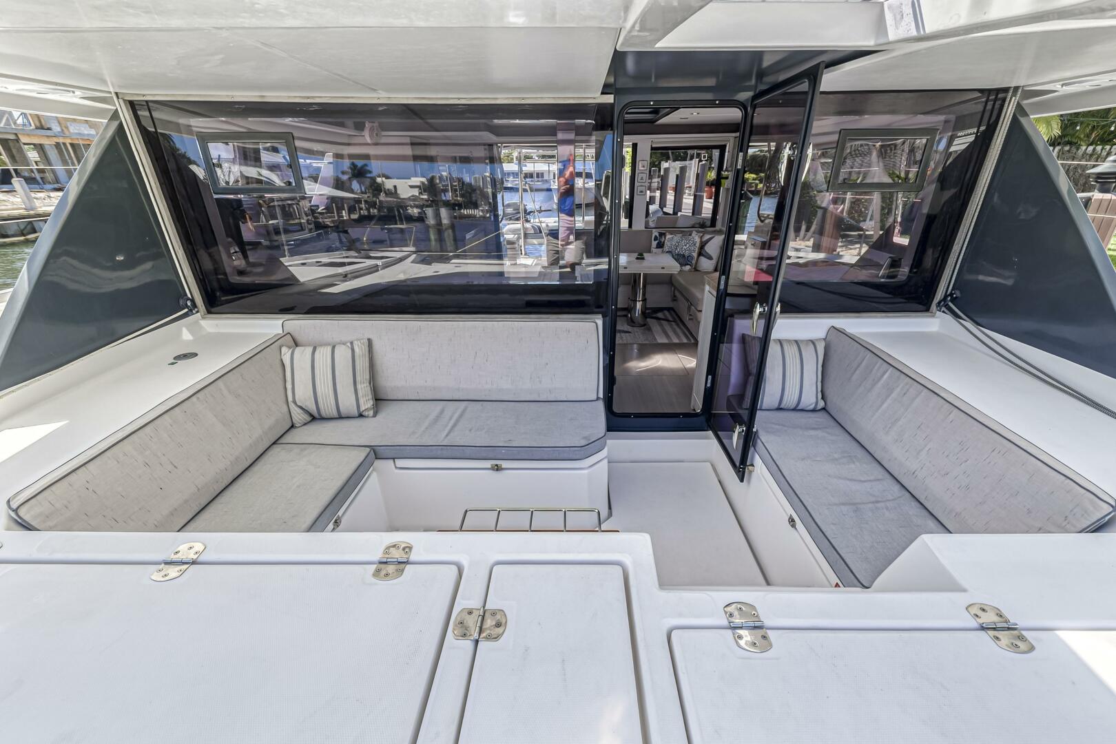 Slide: The Image of Leopard 45 2019 - 5257617