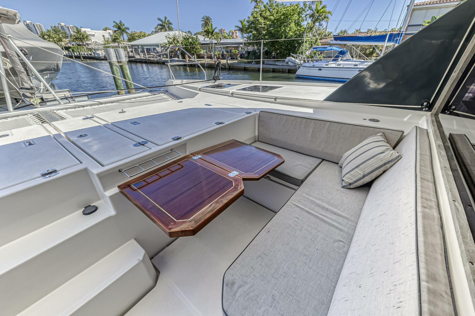 Slide: The Image of Leopard 45 2019 - 5257620