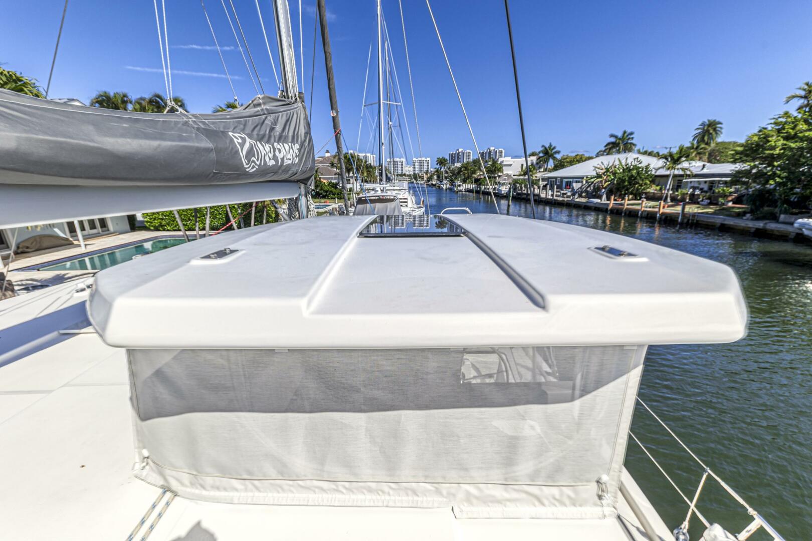 Slide: The Image of Leopard 45 2019 - 5257625