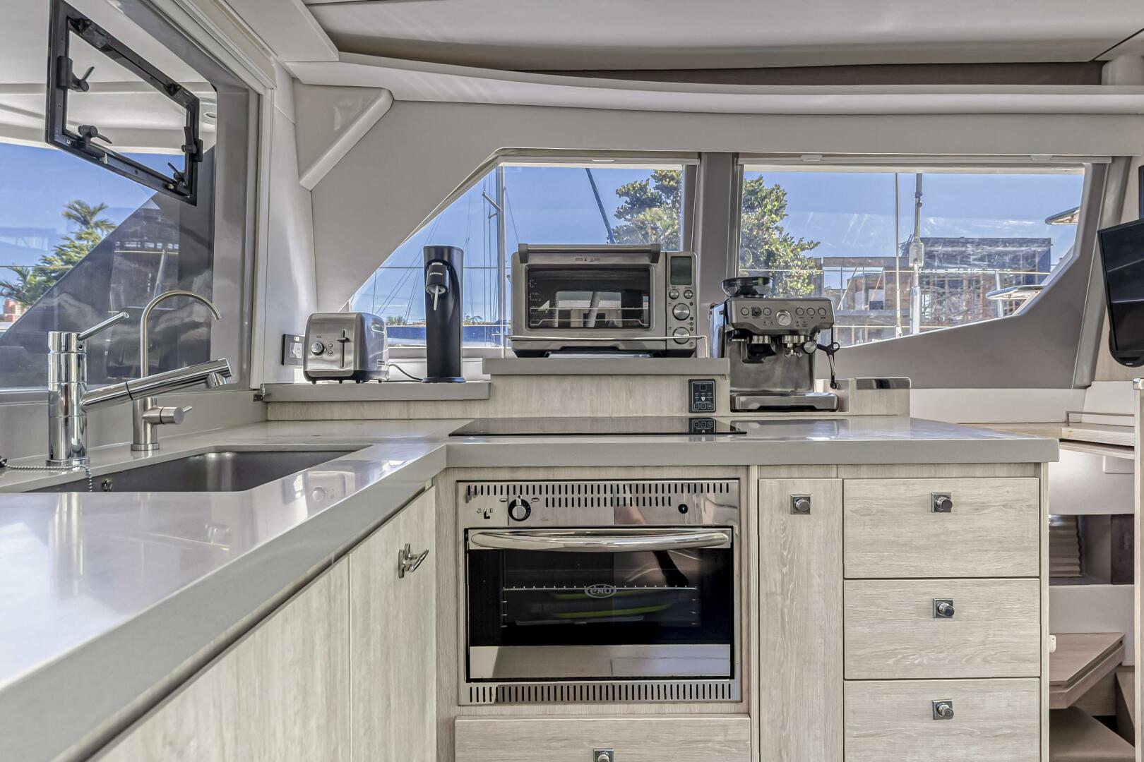 Slide: The Image of Leopard 45 2019 - 5257652