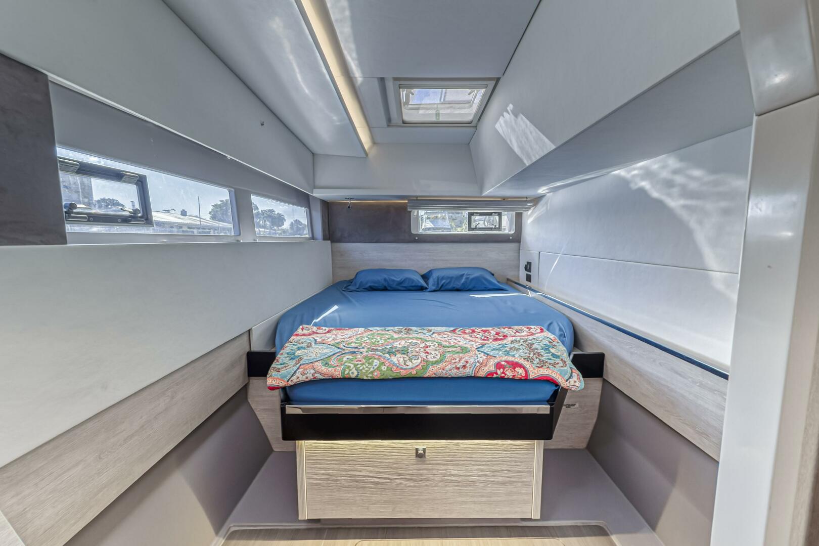 Slide: The Image of Leopard 45 2019 - 5257660