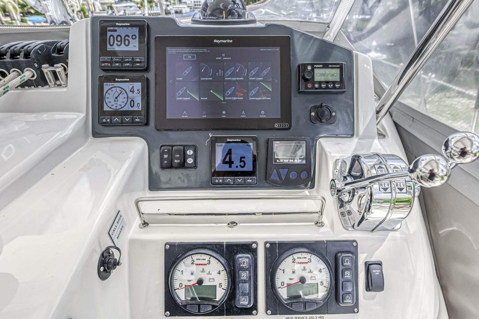 Slide: The Image of Leopard 45 2020 - 5321918