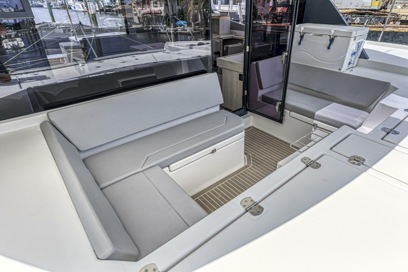 Slide: The Image of Leopard 45 2020 - 5321935