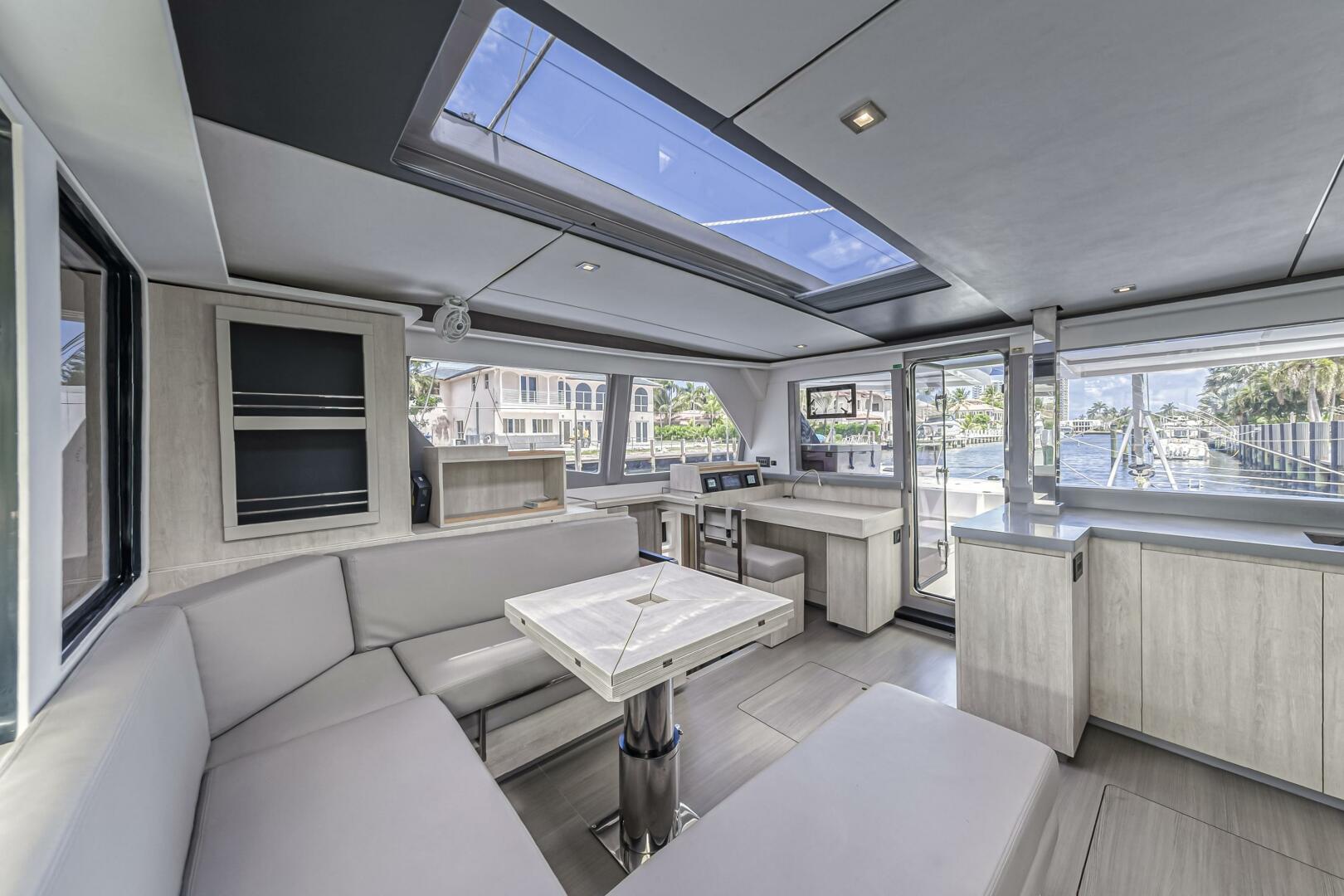 Slide: The Image of Leopard 45 2020 - 5321947