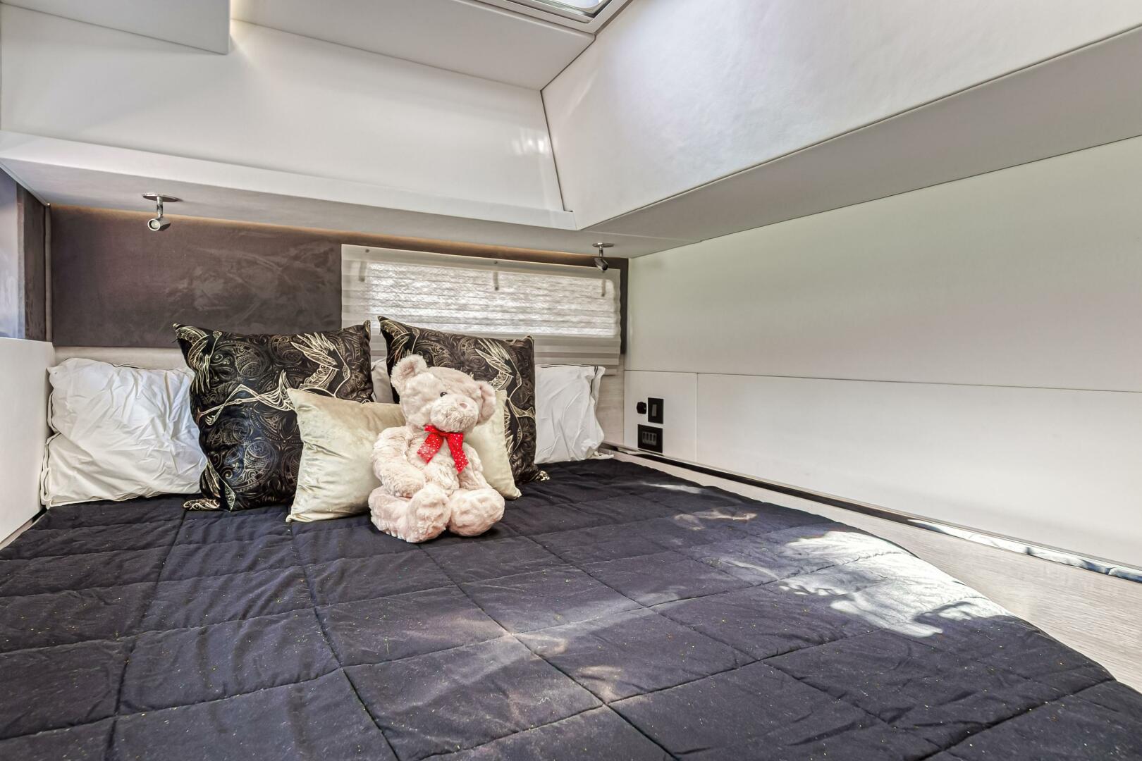 Slide: The Image of Leopard 45 2020 - 5321969