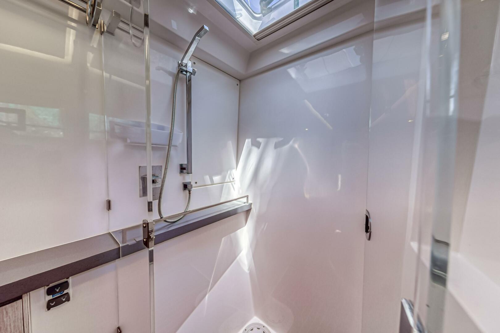 Slide: The Image of Leopard 45 2020 - 5321974