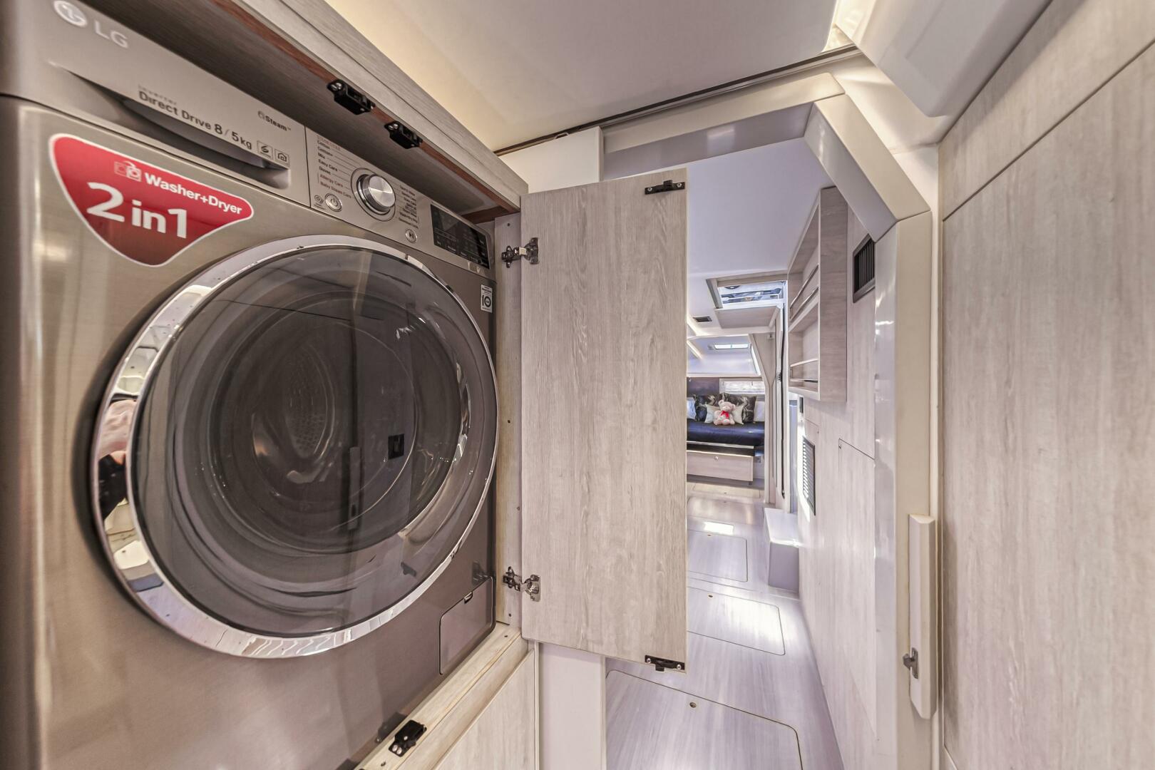 Slide: The Image of Leopard 45 2020 - 5321976