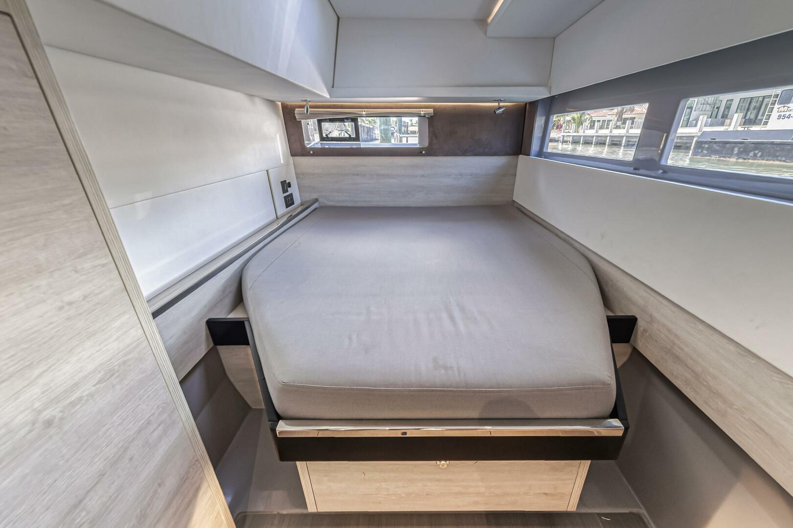 Slide: The Image of Leopard 45 2020 - 5321984