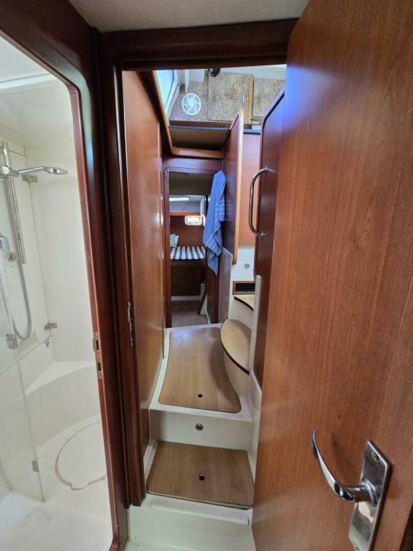 Slide: The Image of Leopard 46 2011 - 5272405