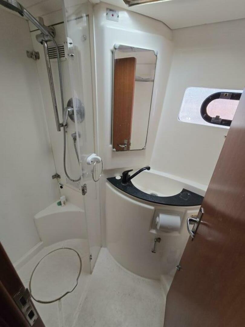 Slide: The Image of Leopard 46 2011 - 5272444