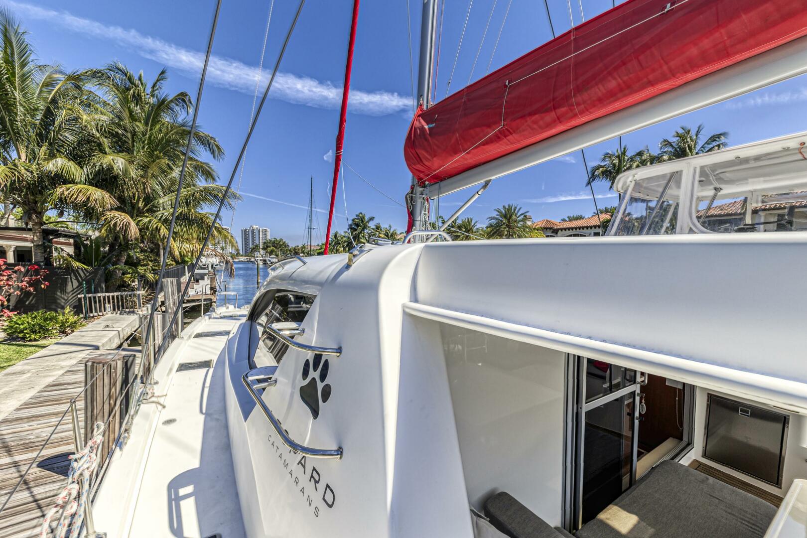 Slide: The Image of Leopard 48 2014 - 5161352