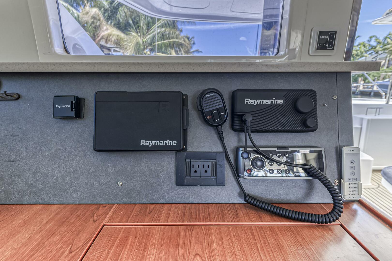 Slide: The Image of Leopard 48 2014 - 5161364