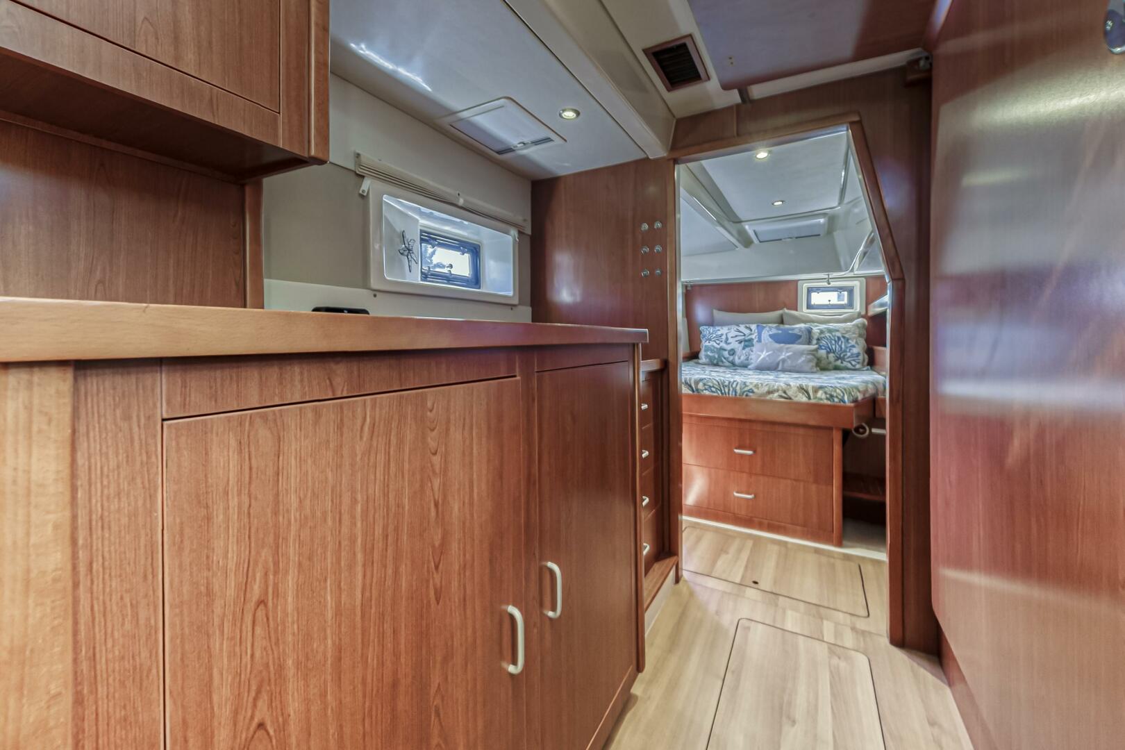 Slide: The Image of Leopard 48 2014 - 5161372