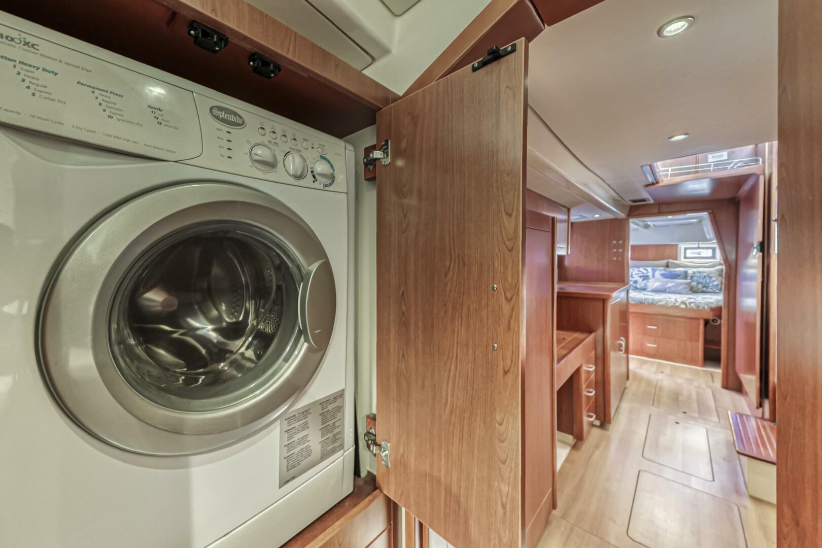 Slide: The Image of Leopard 48 2014 - 5161381