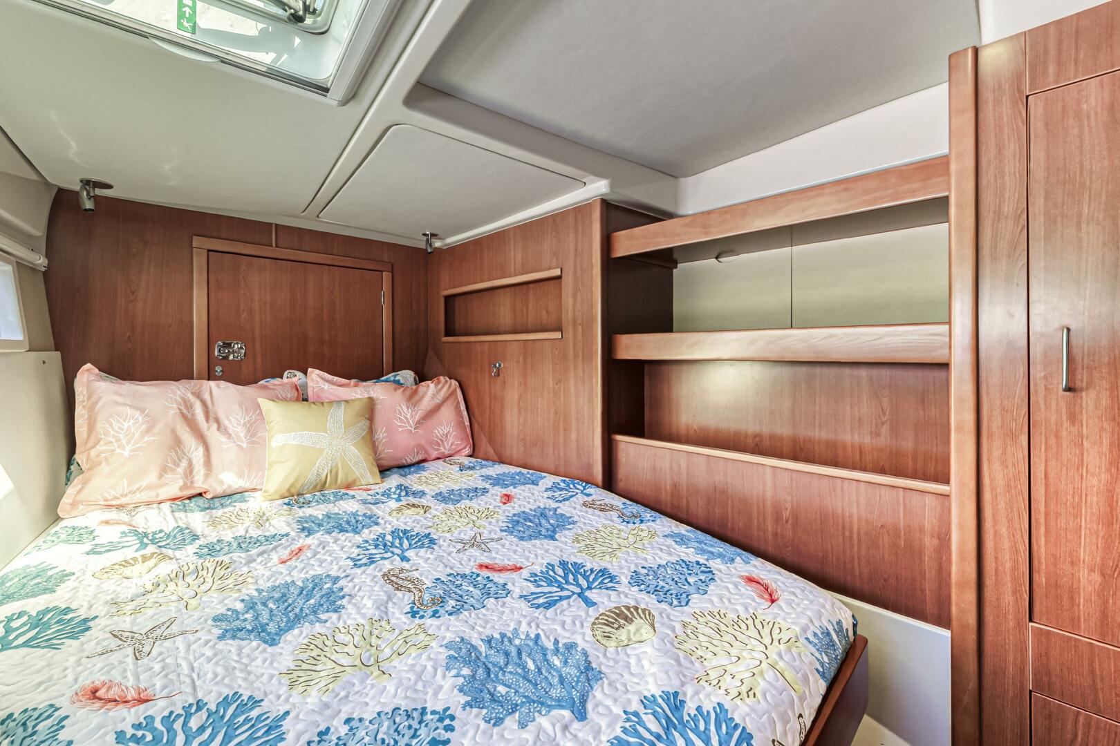 Slide: The Image of Leopard 48 2014 - 5161388