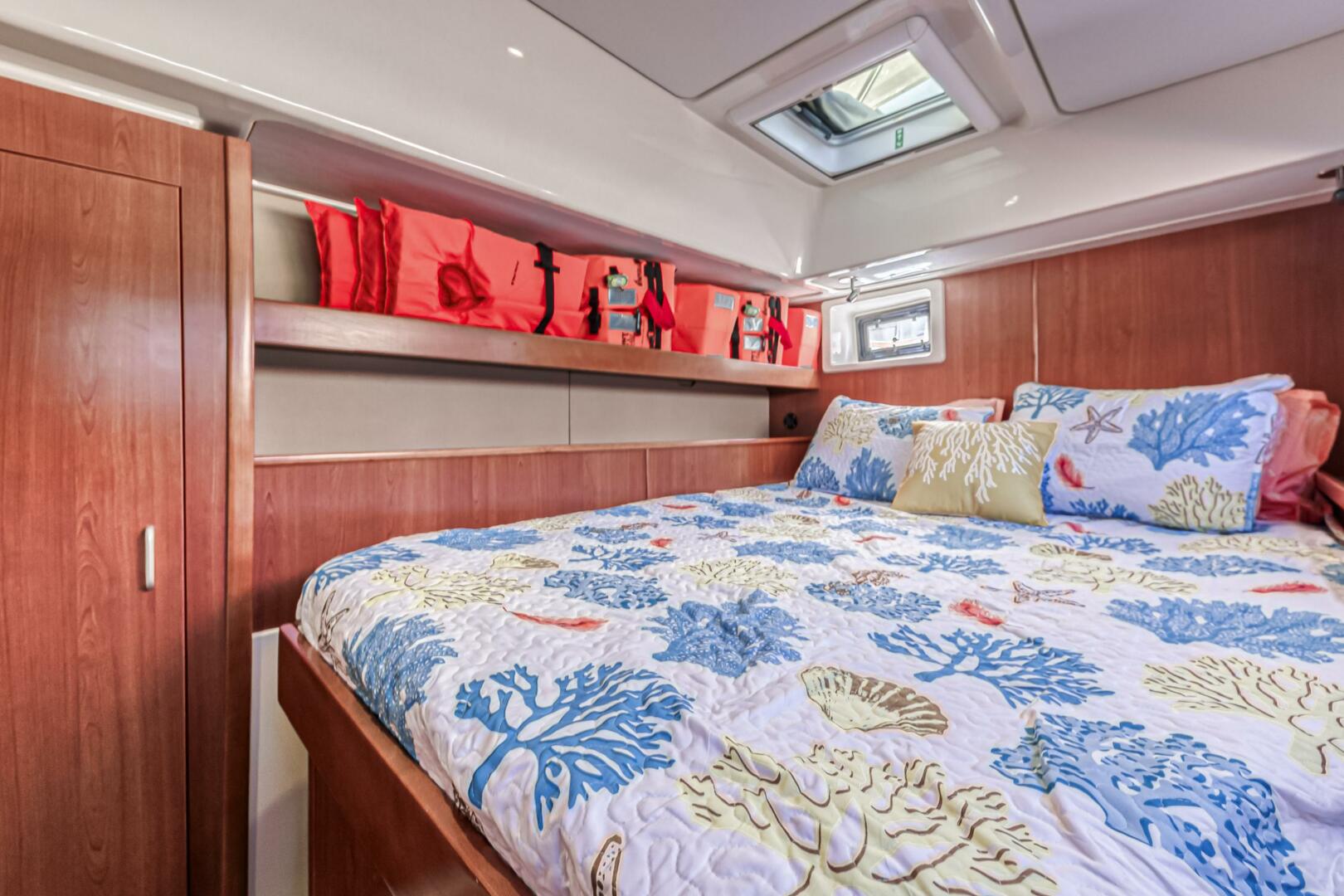 Slide: The Image of Leopard 48 2014 - 5161396