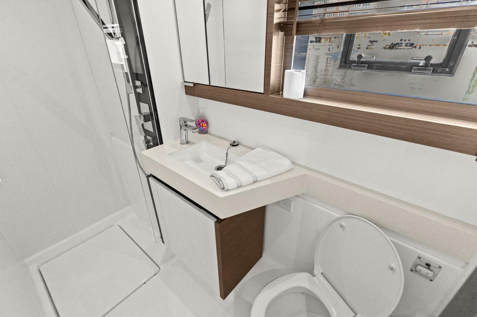 Slide: The Image of Leopard 53 Powercat 2021 - 5258359