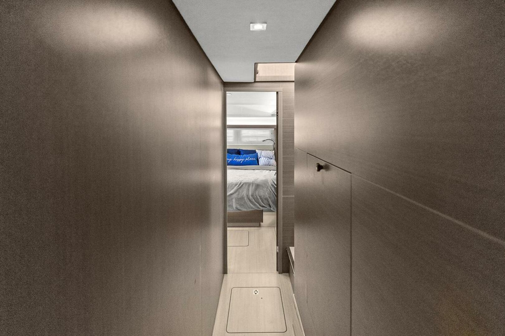 Slide: The Image of Leopard 53 Powercat 2021 - 5258362