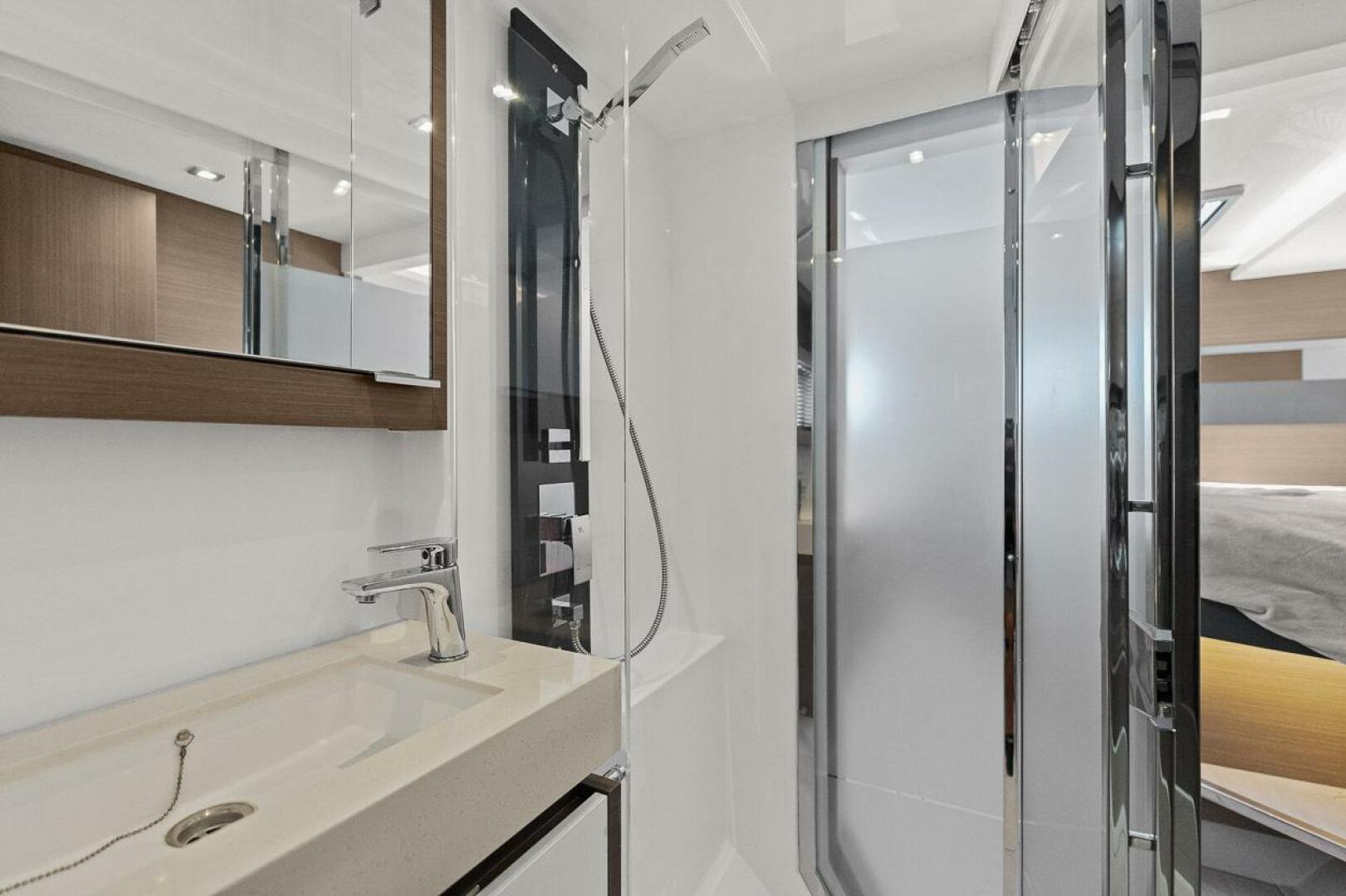 Slide: The Image of Leopard 53 Powercat 2021 - 5258373