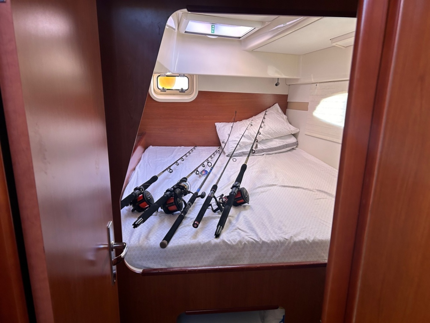 Slide: The Image of Used Sail Catamaran for sale 2012 Leopard 3900 - SUMMERSALT - 4893323