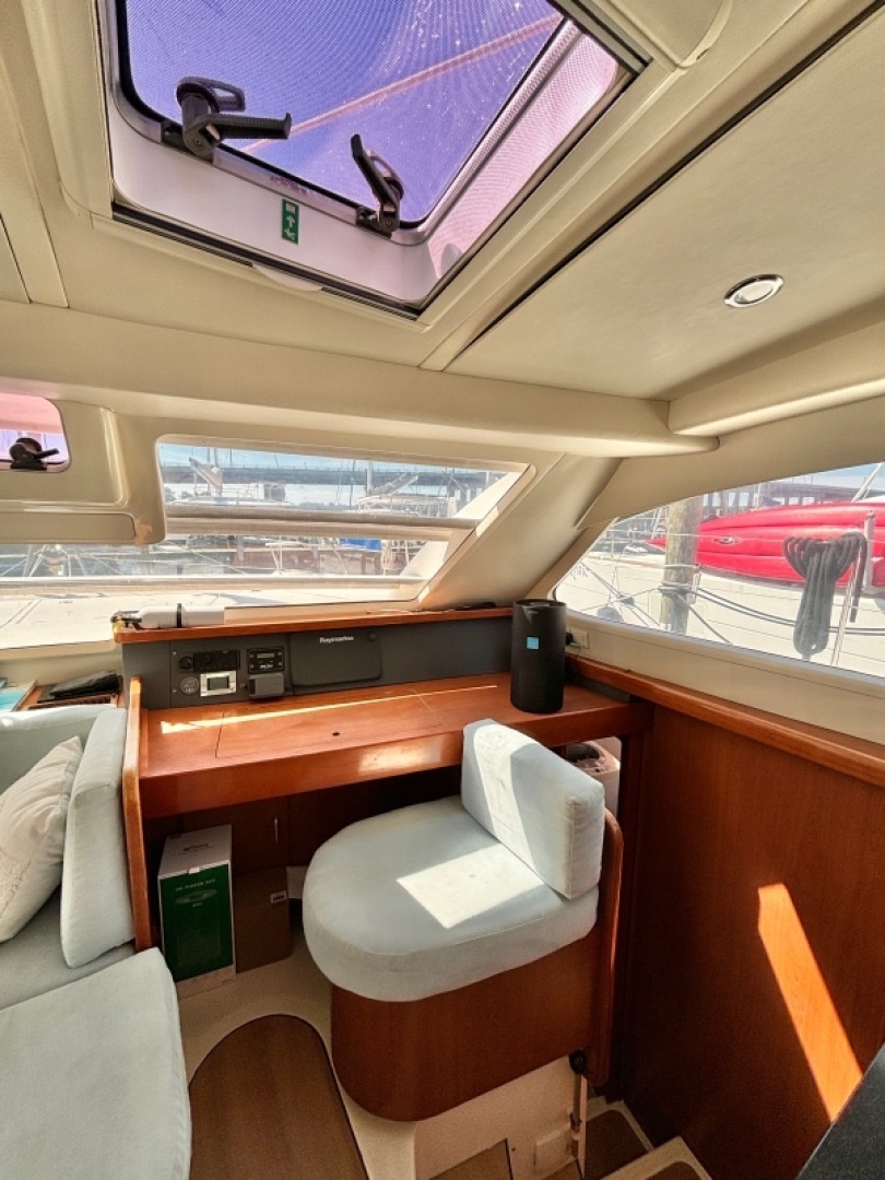 Slide: The Image of Used Sail Catamaran for sale 2009 Leopard 46 - HOMEPORT 4 - 4894841