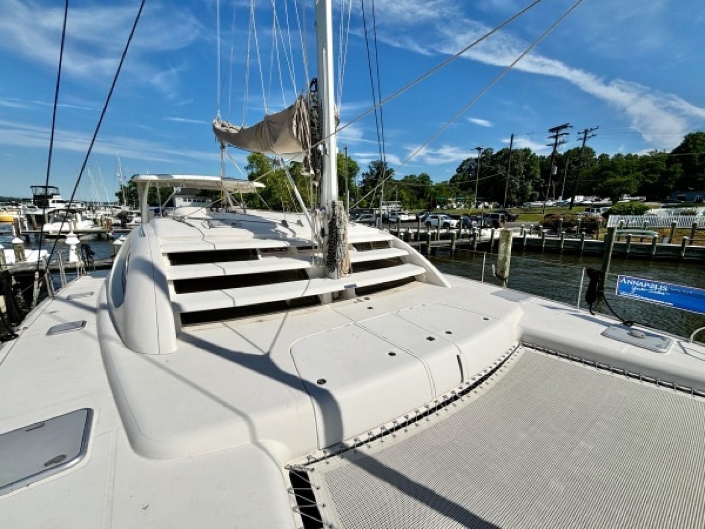 Slide: The Image of Used Sail Catamaran for sale 2009 Leopard 46 - HOMEPORT 4 - 4894854