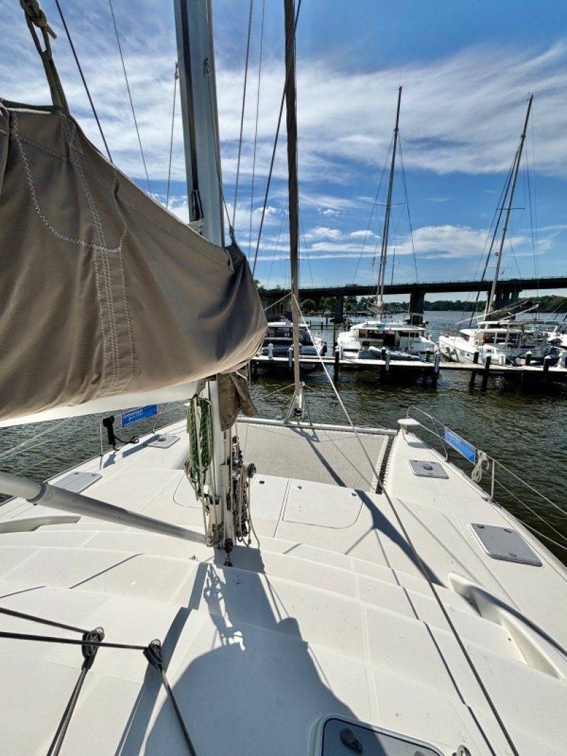 Slide: The Image of Used Sail Catamaran for sale 2009 Leopard 46 - HOMEPORT 4 - 4894855