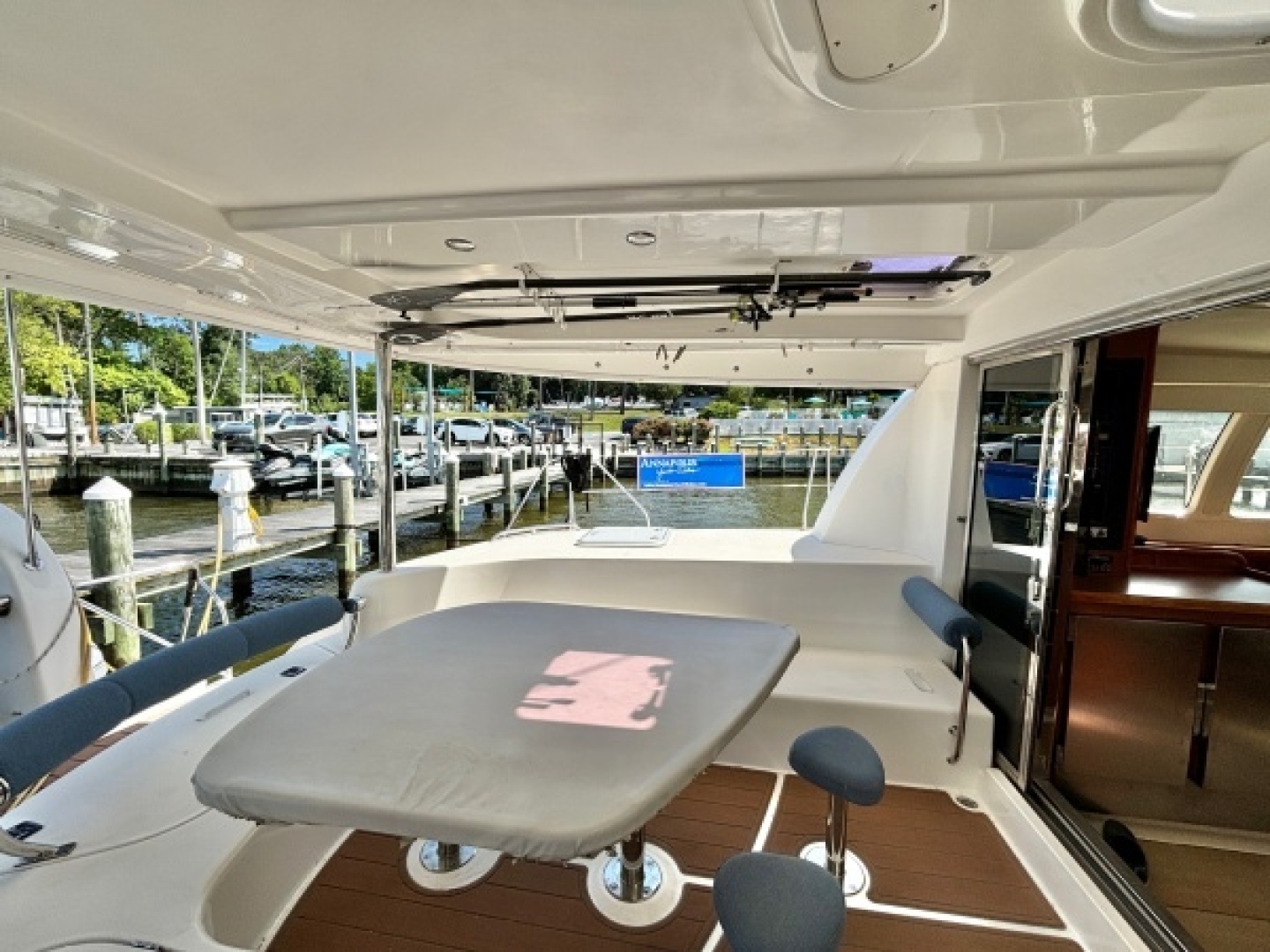 Slide: The Image of Used Sail Catamaran for sale 2009 Leopard 46 - HOMEPORT 4 - 4894850