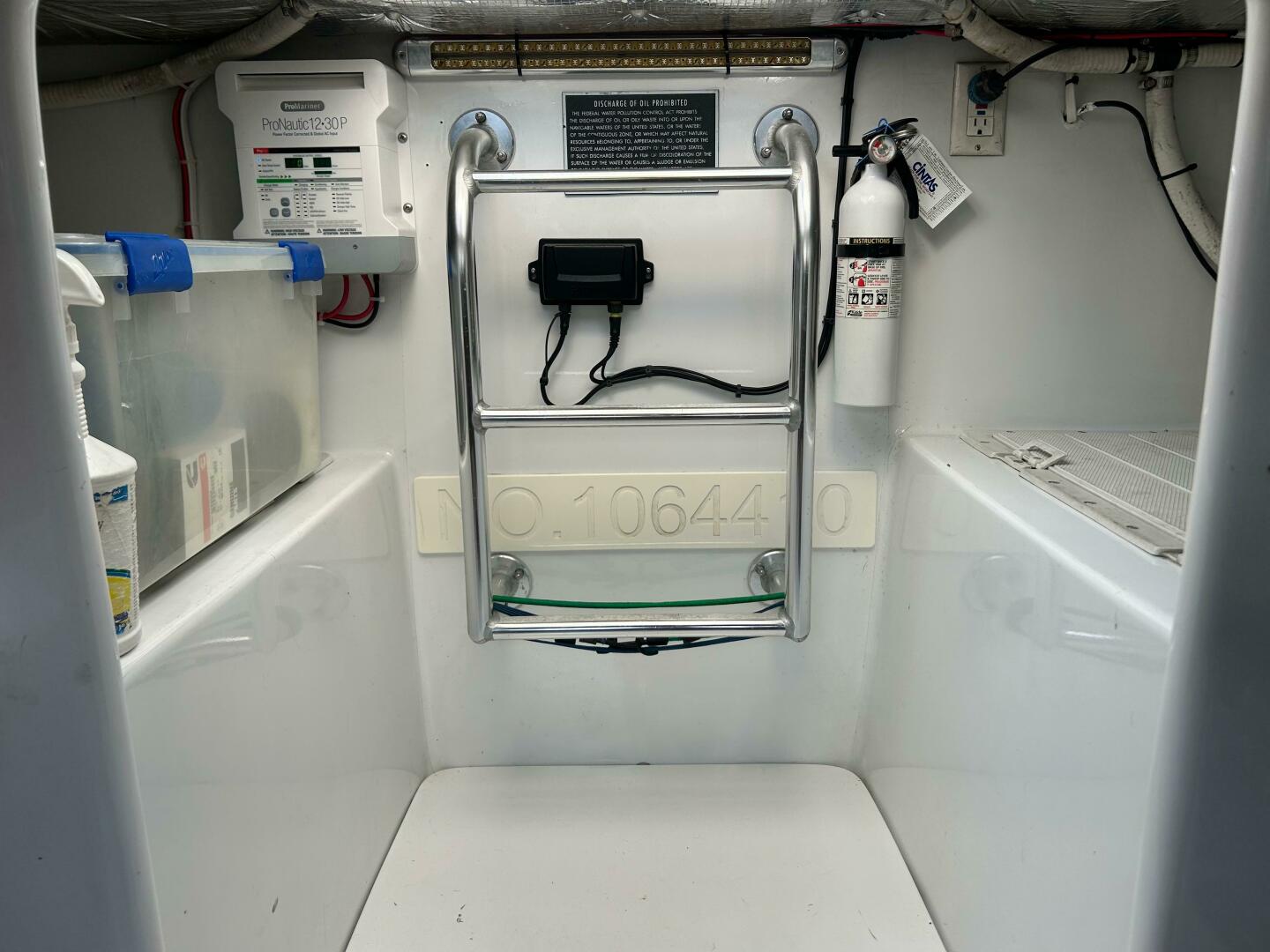 Slide: The Image of L&H 33 1998 - 5141880