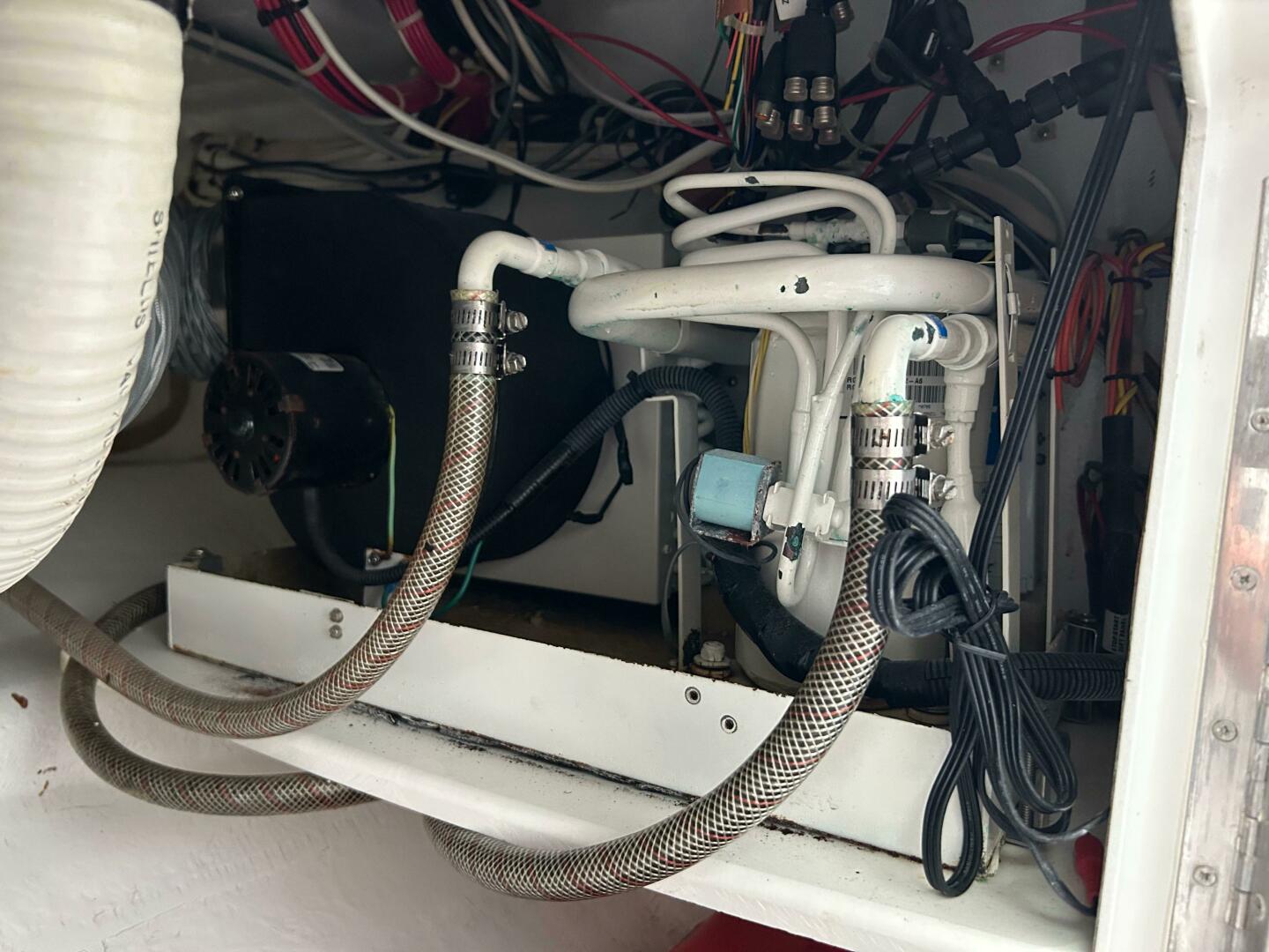 Slide: The Image of L&H 33 1998 - 5141884