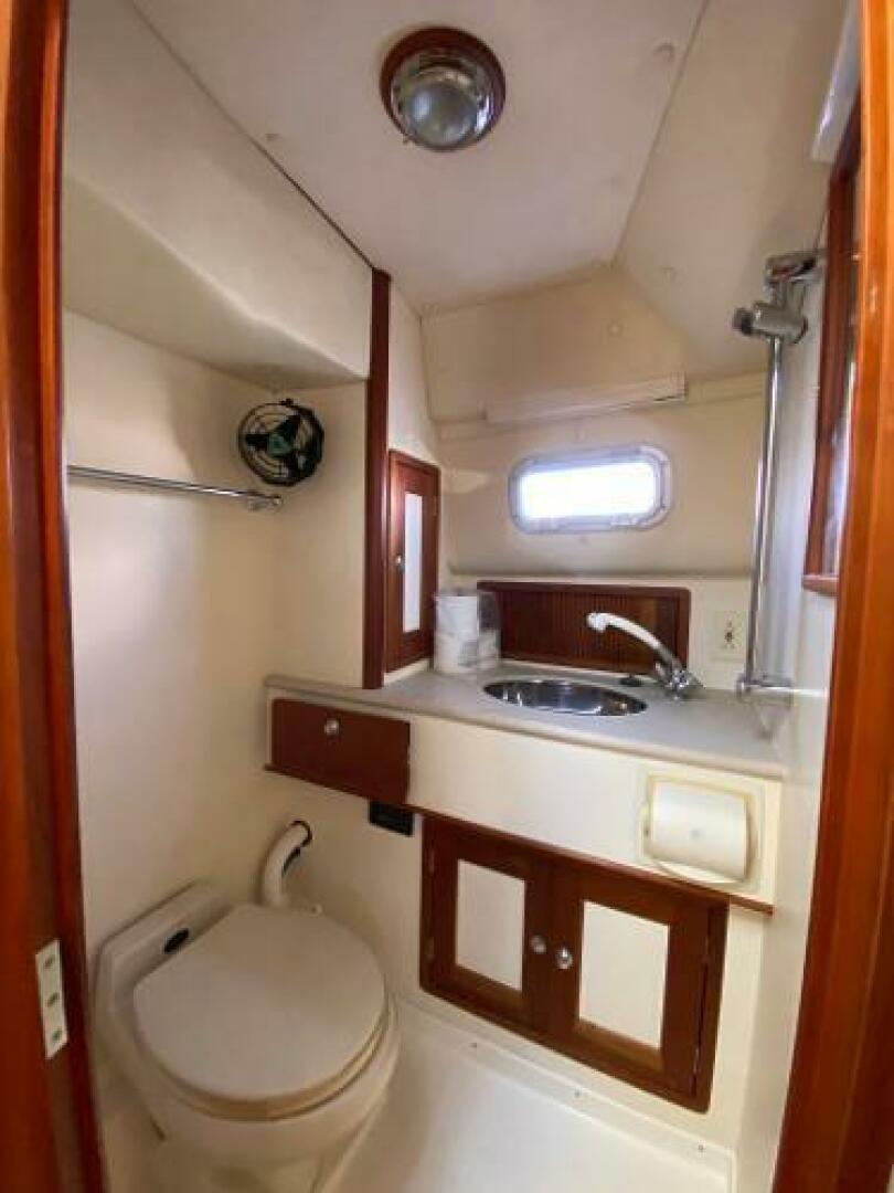 Slide: The Image of Little Harbor 42 Whisper Jet 2000 - 4352237