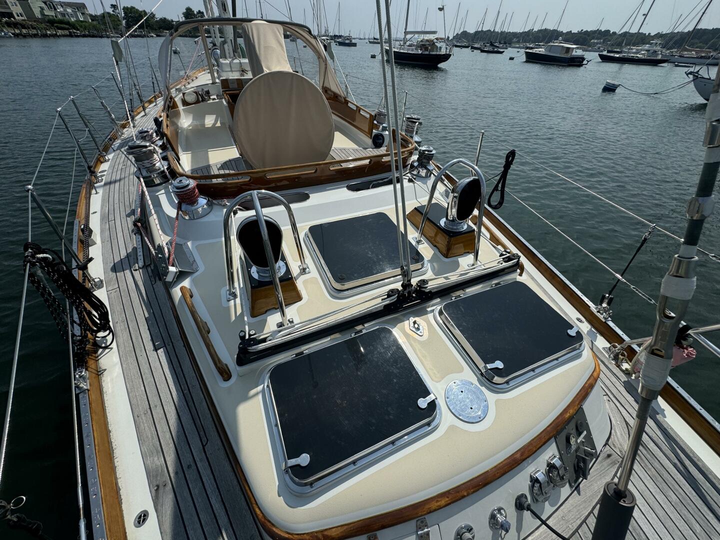 Slide: The Image of Little Harbor 46 Center Cockpit 1986 - 4923820