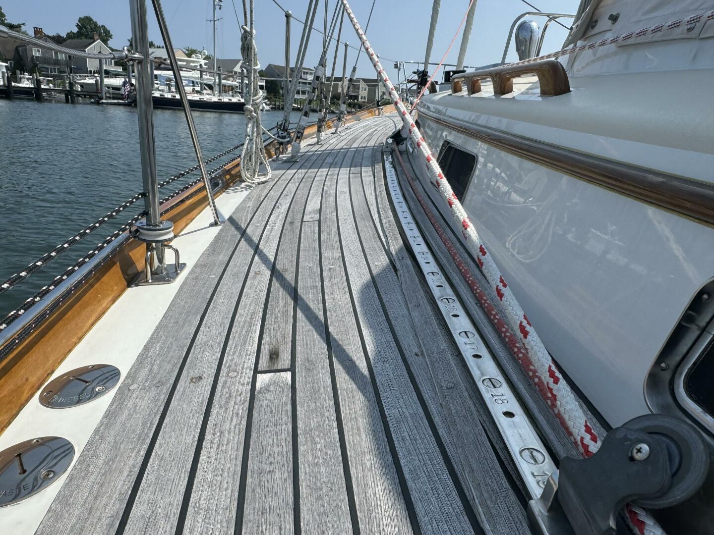 Slide: The Image of Little Harbor 46 Center Cockpit 1986 - 4923830