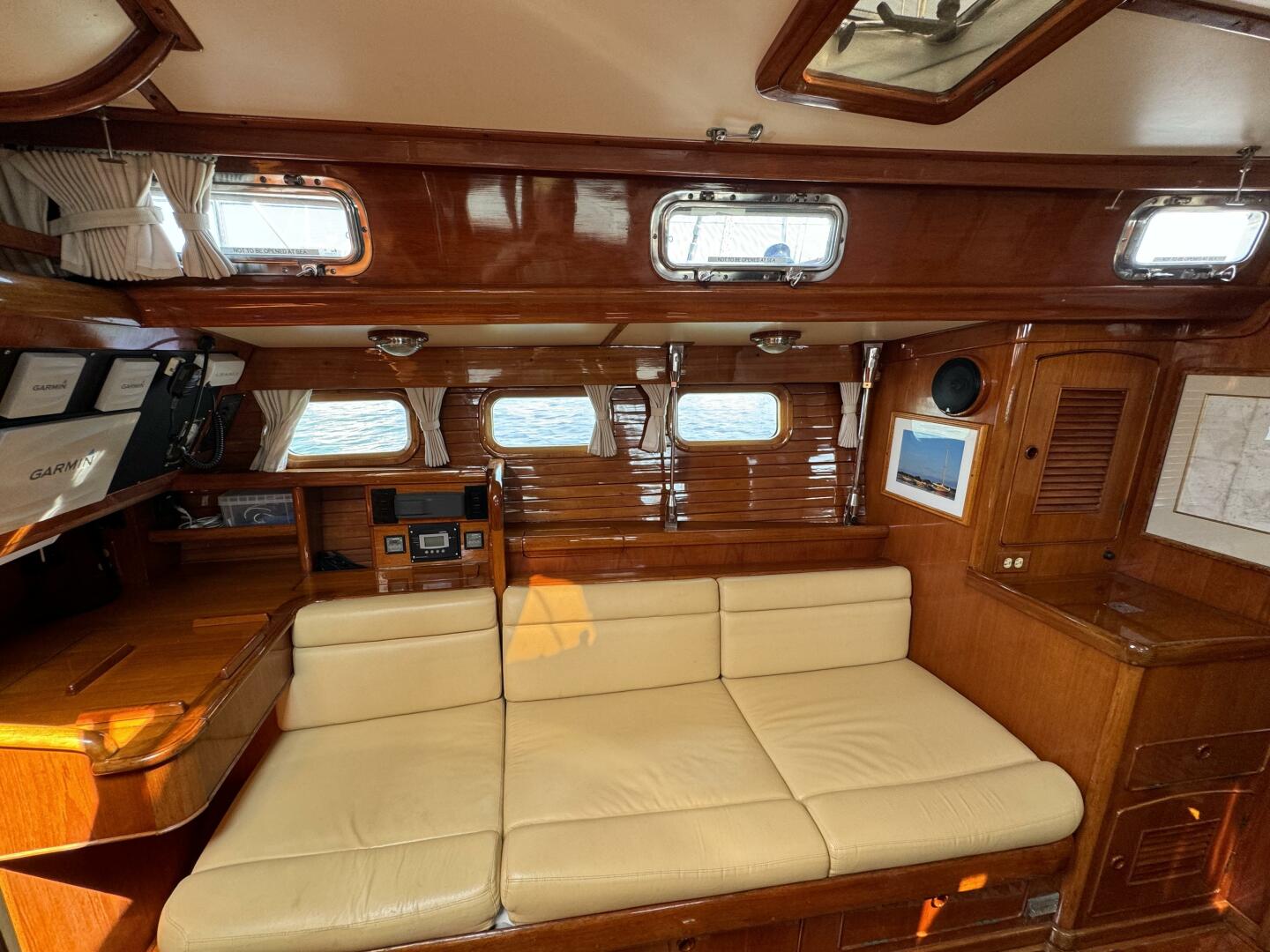Slide: The Image of Little Harbor 46 Center Cockpit 1986 - 4924850