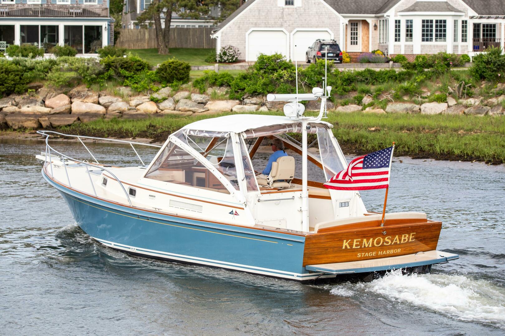 Slide: The Image of Little Harbor Whisper Jet 34 2001 - 4973937