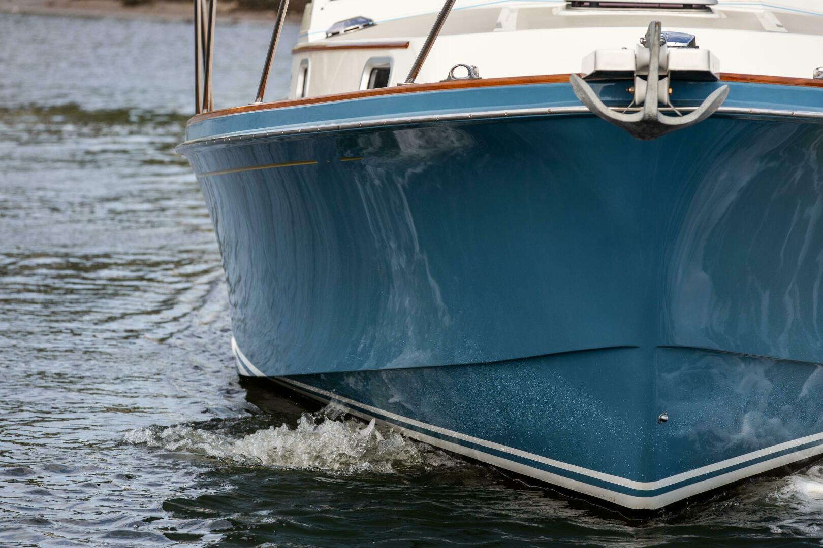 Slide: The Image of Little Harbor Whisper Jet 34 2001 - 4973984
