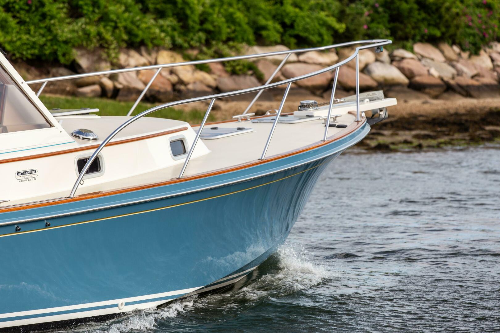 Slide: The Image of Little Harbor Whisper Jet 34 2001 - 4974002
