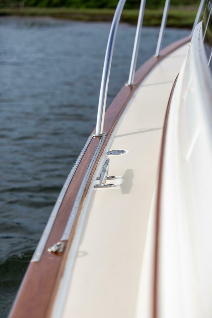 Slide: The Image of Little Harbor Whisper Jet 34 2001 - 4974008