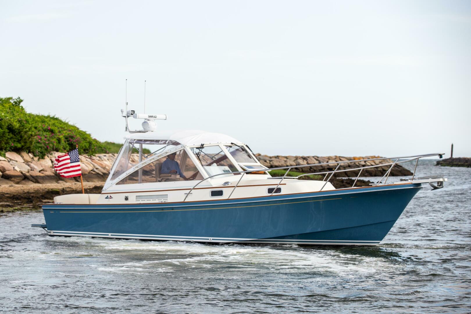 Slide: The Image of Little Harbor Whisper Jet 34 2001 - 4974015