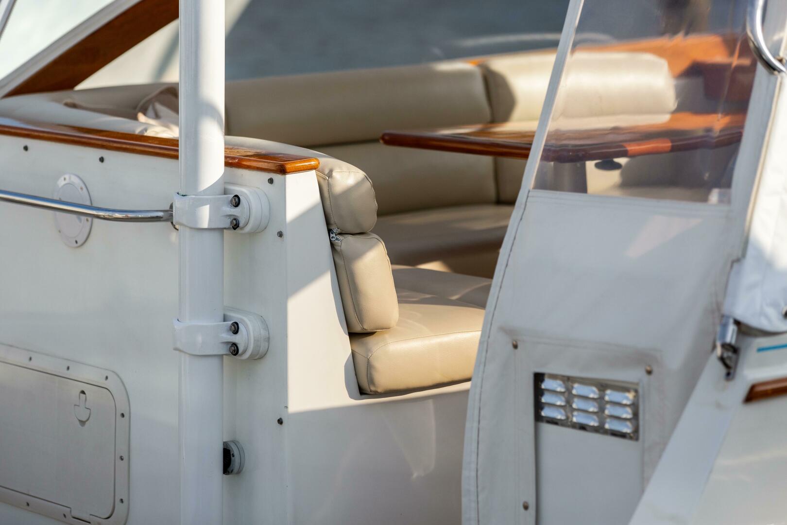Slide: The Image of Little Harbor Whisper Jet 34 2001 - 4974063