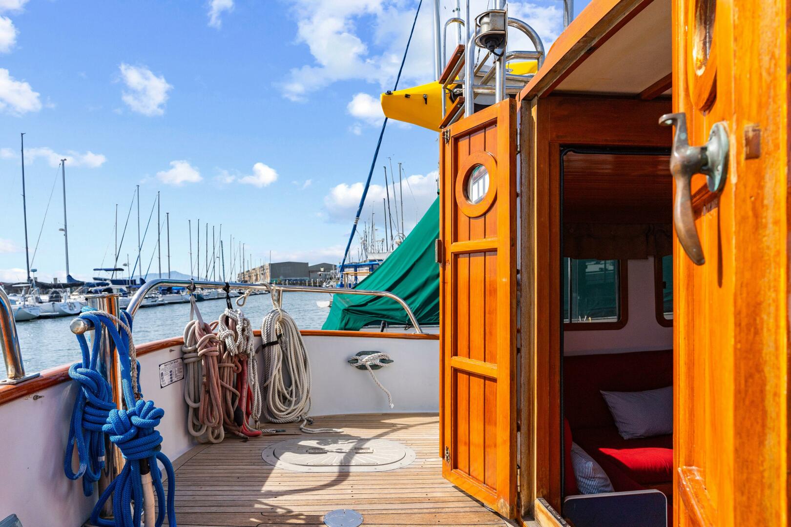 Slide: The Image of Lord Nelson 37 1987 - 5162684