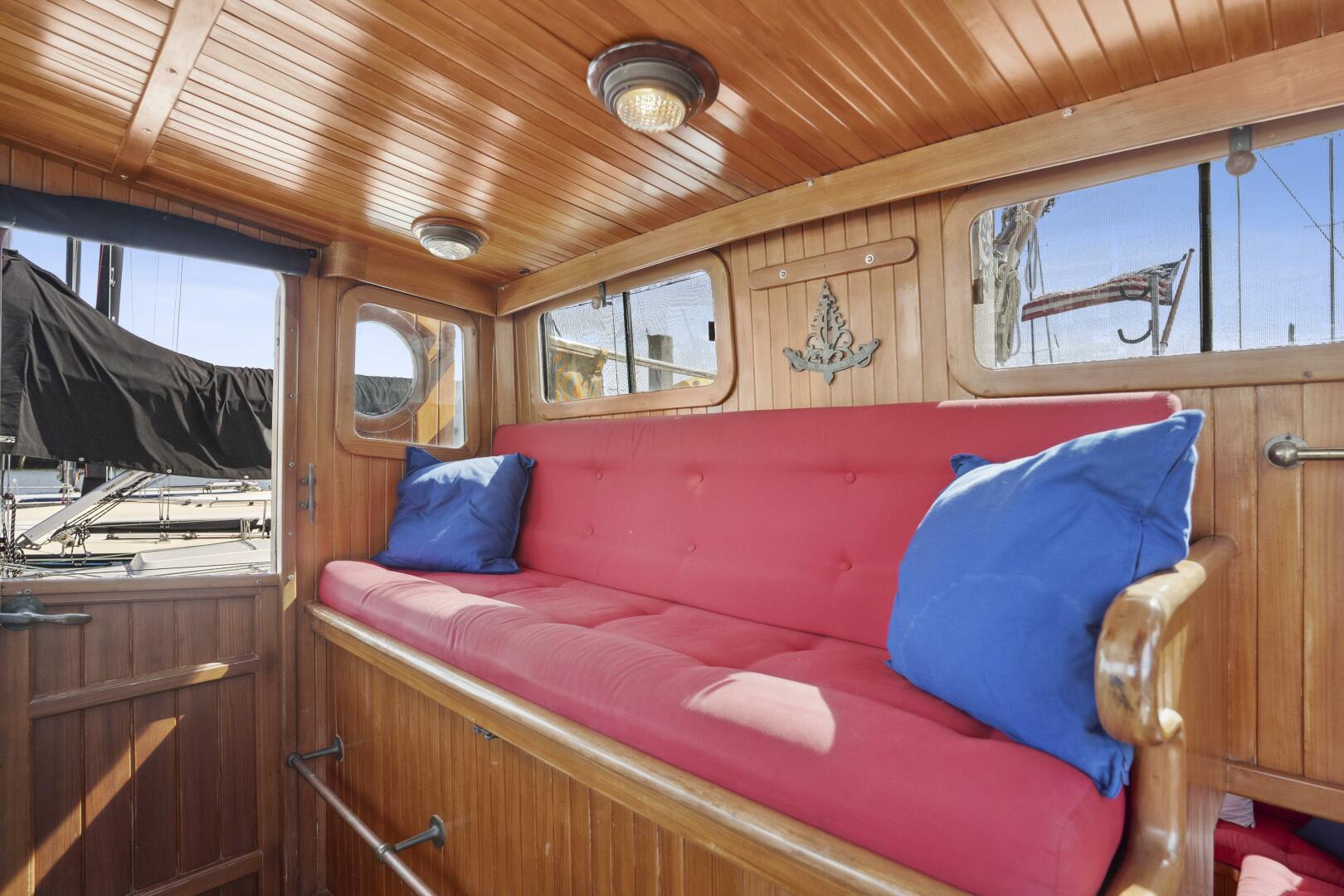 Slide: The Image of Lord Nelson 37 1987 - 5162690